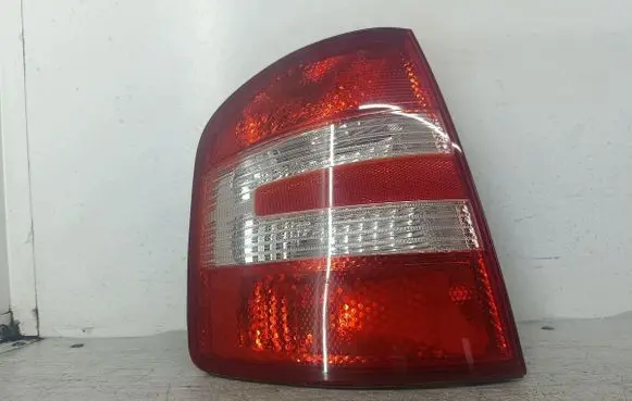 Skoda Fabia Mk1 (6Y) Rear/tail lights