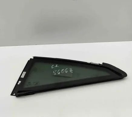 Rear side window