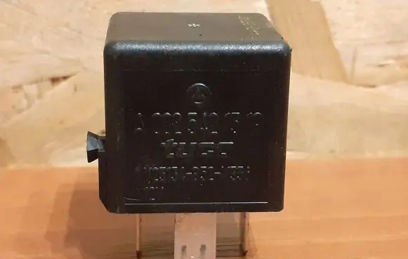Mercedes-Benz S W220 Other relay A0025421319