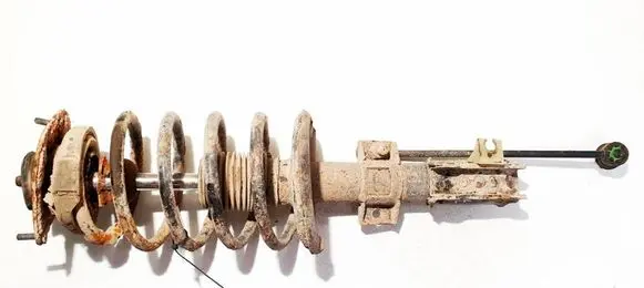 Volvo V70 Front shock absorber/damper 8667250a 824904553830