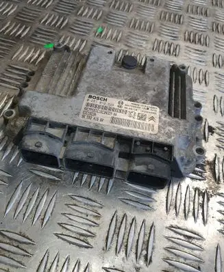 Peugeot 206 Engine control unit/module 0281012528 9659341880
