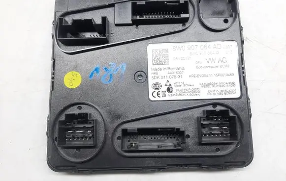 Audi Q7 4M Comfort/convenience module 8W0907064AD