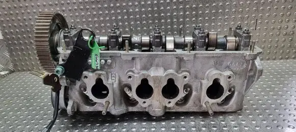 Volkswagen Golf IV Engine head S26383430 06A103373J