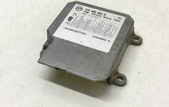 Volkswagen PASSAT B5.5 Airbag control unit/module 1C0909605B 5WK43124