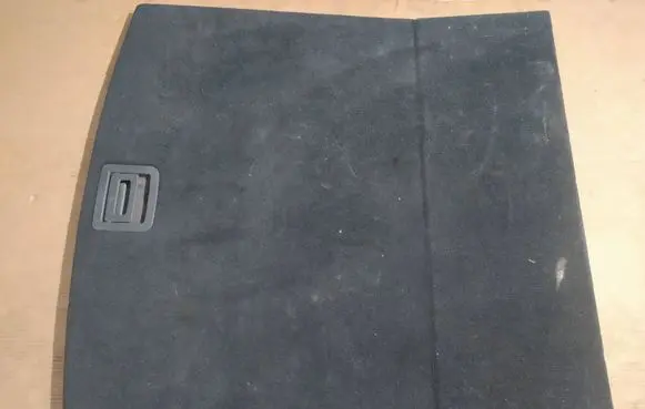 Volkswagen Touareg II Trunk/boot floor carpet liner 7P6863546B