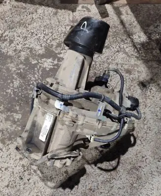 Nissan Navara D23 Gearbox transfer box case 4JA1C 312E817434 E817434