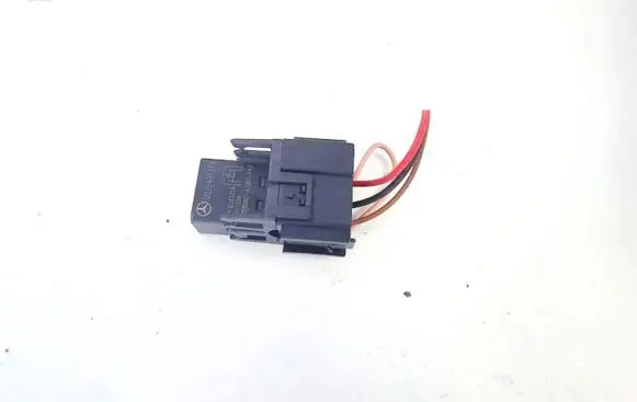 Mercedes-Benz Vaneo W414 Other relay 0025421119