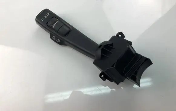 Volvo V50 Indicator stalk 17D770