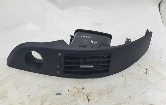 Toyota Corolla Verso E121 Dashboard side air vent grill/cover trim 6556434010