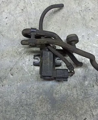 Volkswagen Touareg I Turbo solenoid valve