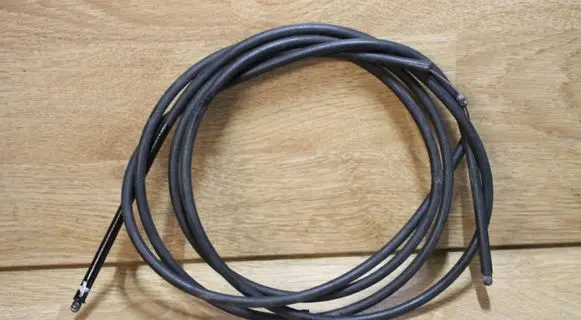 Volvo V70 Engine bonnet/hood lock release cable 