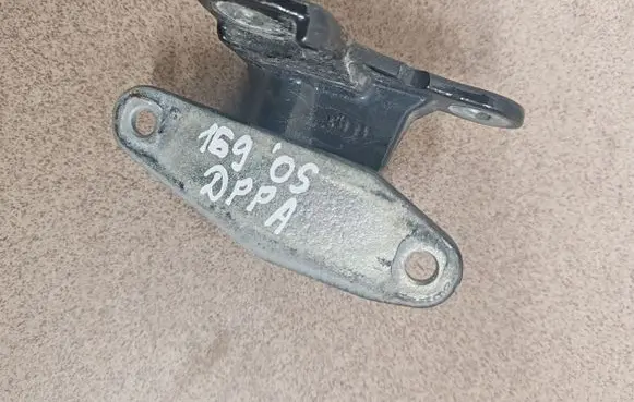 Mercedes-Benz A W169 Front door lower hinge 
