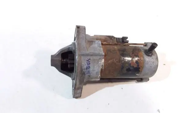 Toyota Yaris Starter motor