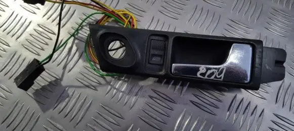 Audi A6 S6 C4 4A Front door interior handle 4a0839020a
