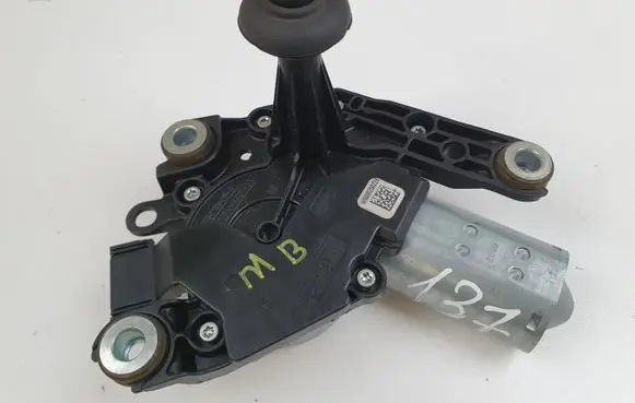 Mercedes-Benz A W176 Rear window wiper motor A1769061600