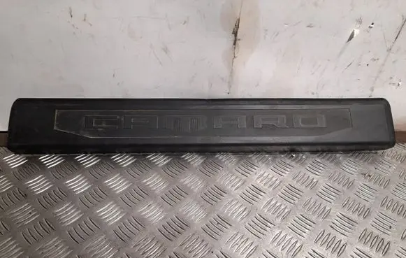 Chevrolet Camaro Front sill trim cover 26291
