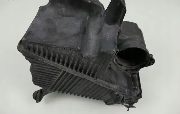 Renault Scenic II - Grand scenic II Air filter box 8200545280