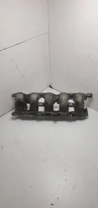 Volvo V70 Intake manifold 31293932