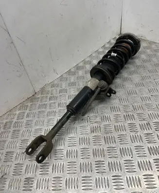BMW 5 F10 F11 Front shock absorber with coil spring 6799374