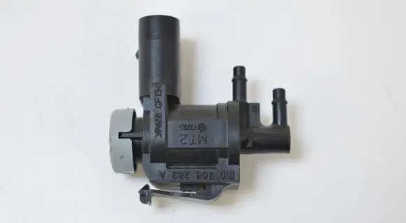 Audi A3 S3 8V Turbo solenoid valve 1K0906283A