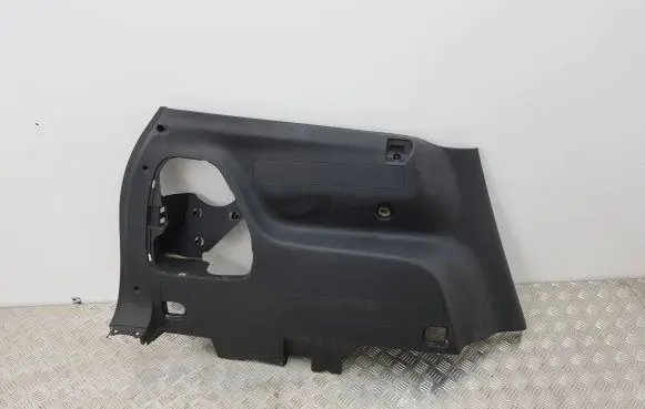 Trunk/boot side trim panel