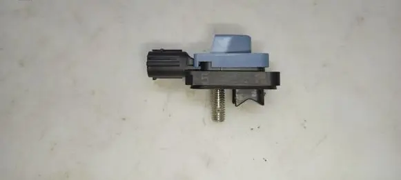 Subaru XV II Airbag deployment crash/impact sensor 98237FL040