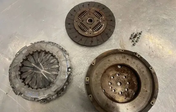 Hyundai i20 (PB PBT) Clutch set kit 1878634166