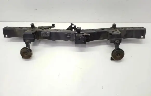Toyota Prius+ (ZVW40) Top upper radiator support slam panel