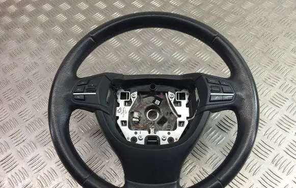 BMW 5 F10 F11 Steering wheel 9229480