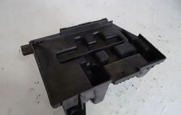 KIA Sportage Battery tray 371502y200