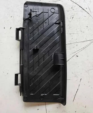 Volkswagen Tiguan Foot area side trim 5Q1864777C