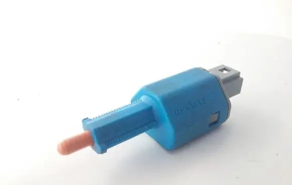 Clutch pedal sensor