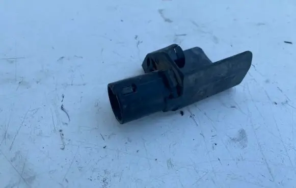 Volkswagen Tiguan Other engine bay part