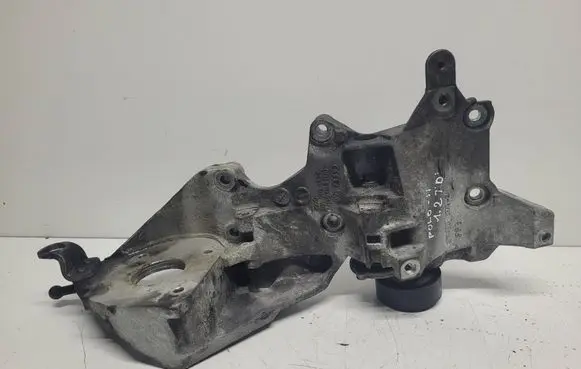 Volkswagen Polo V 6R Generator/alternator bracket 03L903143