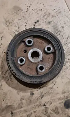 Volvo S60 Crankshaft pulley 30637335