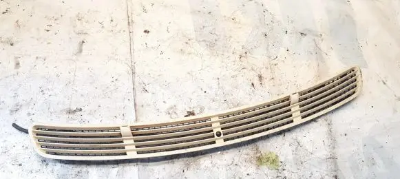Mercedes-Benz E W211 Wiper trim 2118800005