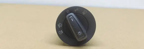 Volkswagen Touran III Light switch 5G0941431AR