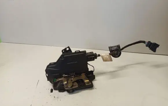 Audi A2 Rear door lock 8Z0839016A