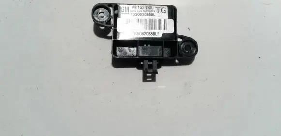 Opel Zafira A Airbag deployment crash/impact sensor 5WK42856 TGS0820888L