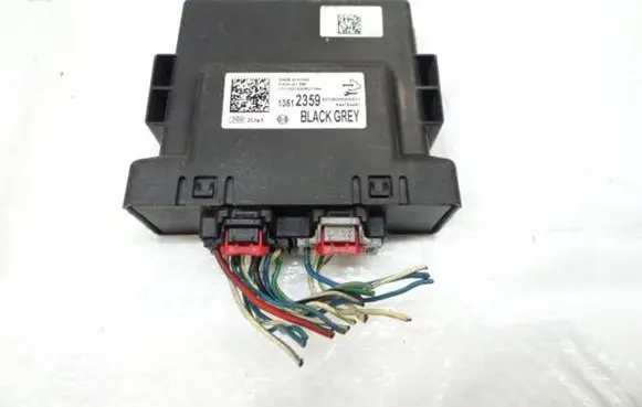Opel Mokka X Engine control unit/module 13512359