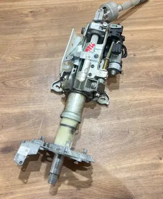 BMW 5 E60 E61 Steering wheel axle set 6780879 0985786