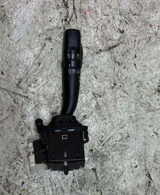 Toyota Corolla Verso AR10 Indicator stalk 173650