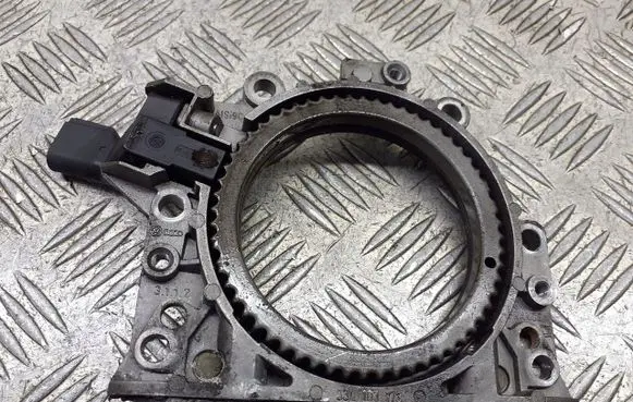 Audi A6 S6 C6 4F Crankshaft Holder 03L103173