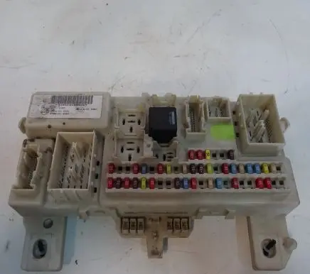 Ford Focus C-MAX Engine control unit/module 6M5T-14014-YLA