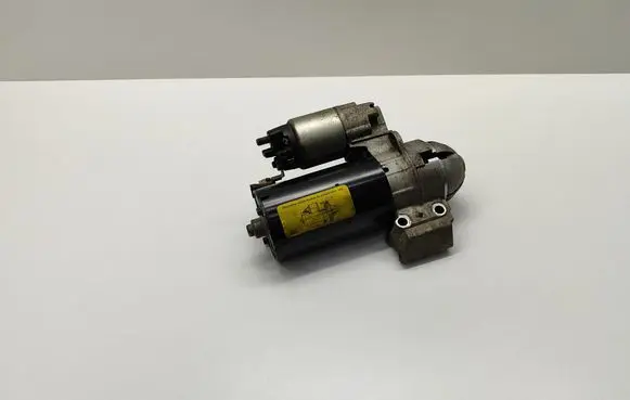 BMW 5 E60 E61 Starter motor 7801203 780120302 12417801203