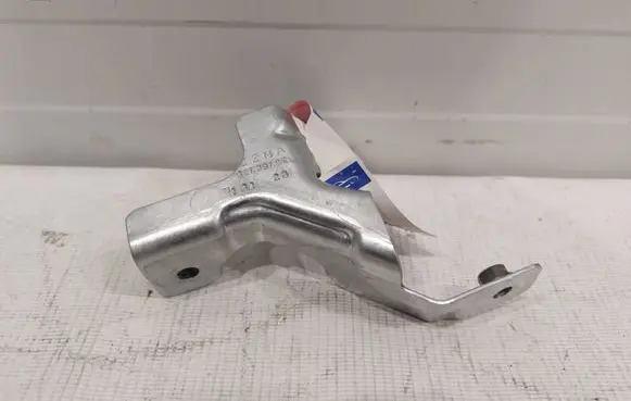 Ford Ranger Fender mounting bracket KB3Z16A023A KB3B16C174