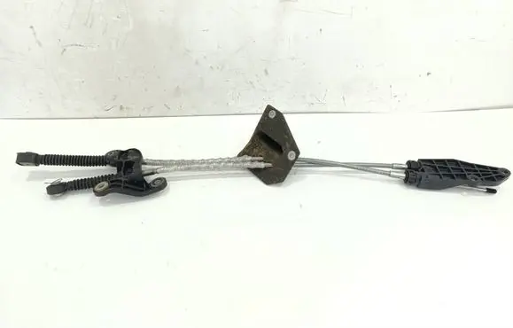 Volkswagen Transporter - Caravelle T6 Gear shift cable linkage 7C1711877