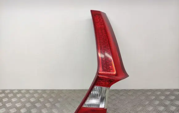 Volvo V70 Tailgate rear/tail lights