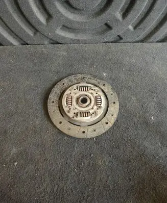 Fiat 500L Clutch pressure plate 55234125