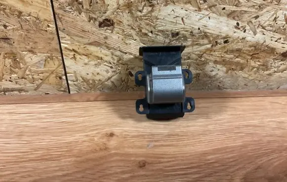 Honda FR-V Electric window control switch M20783